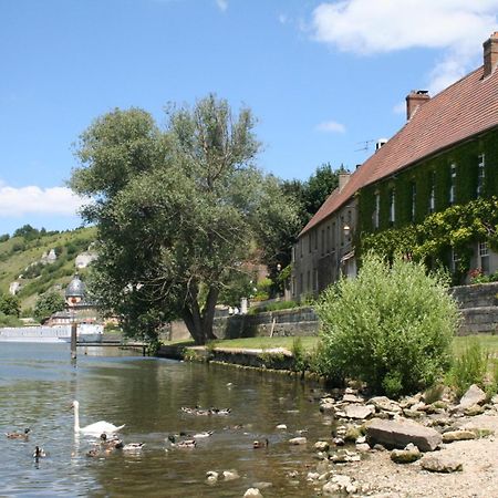 La Chaîne D'or Les Andelys Exterior foto