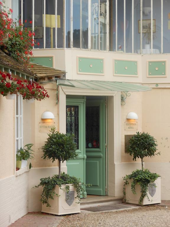 La Chaîne D'or Les Andelys Exterior foto
